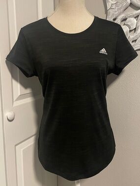adidas Black Short Sleeve Crew neck Logo Tee